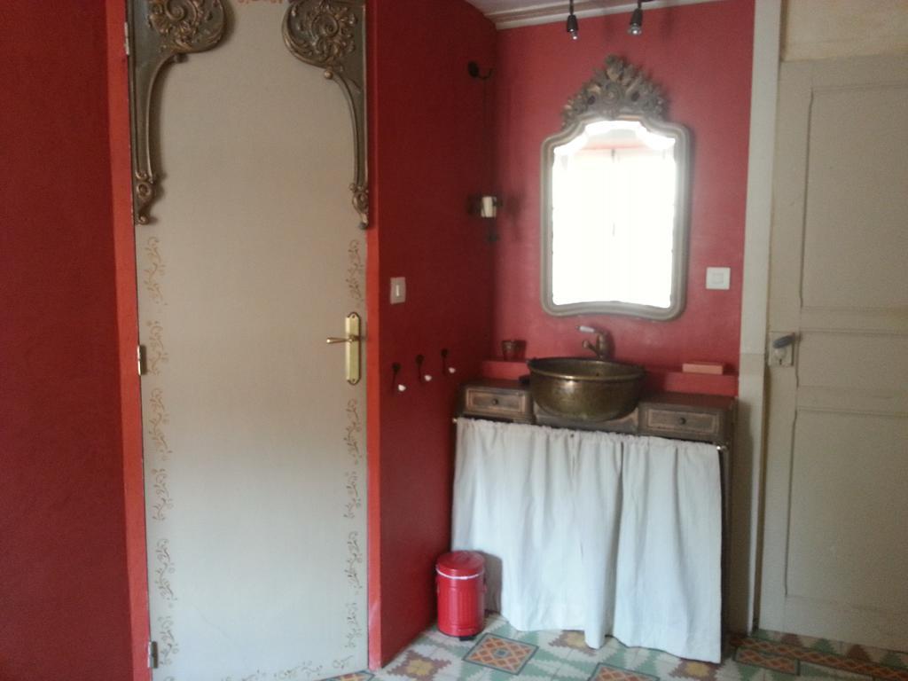 Bed and Breakfast Le Patio Des Cigales Roquefort-des-Corbieres Номер фото